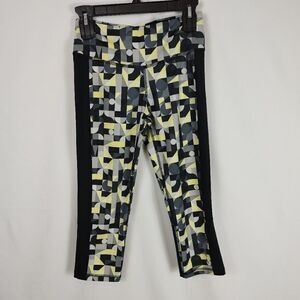 Brooks Greenlight Yoga Capri Women's Size Small Gray Yellow Black Print.